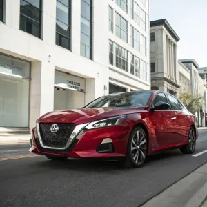2025 Nissan Altima Delivers on Both Efficiency and Good Looks