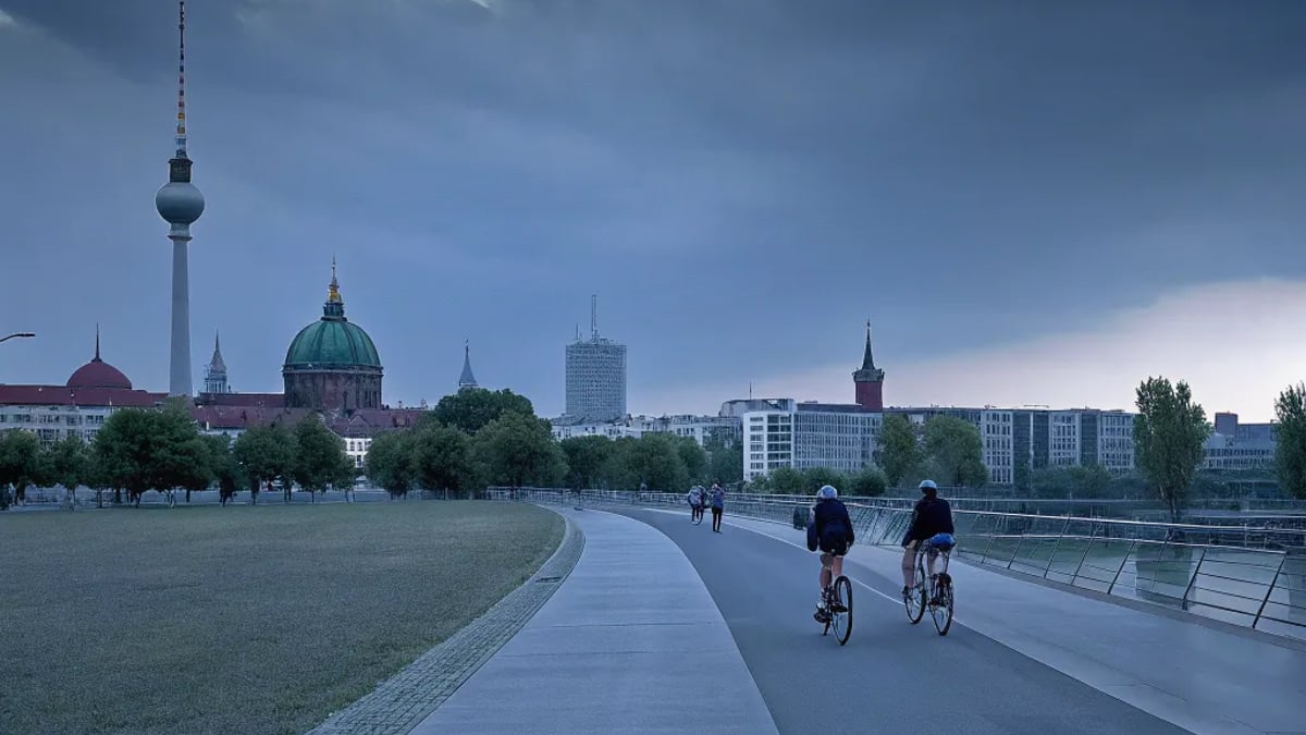 The Most Scenic Bike Paths in Berlin for Urban Riders
