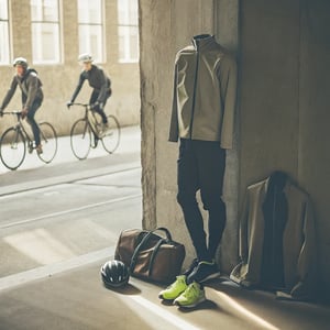 How to Build a Capsule Wardrobe for Daily Commuter Cyclists
